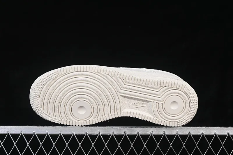 All categories Nk Air Force 1 Air Force series Nk Air Force 1 Low Air Force low-top Nike Air Force 1'07 Low Air Force 1 low-top casual sneakers IH7351-010